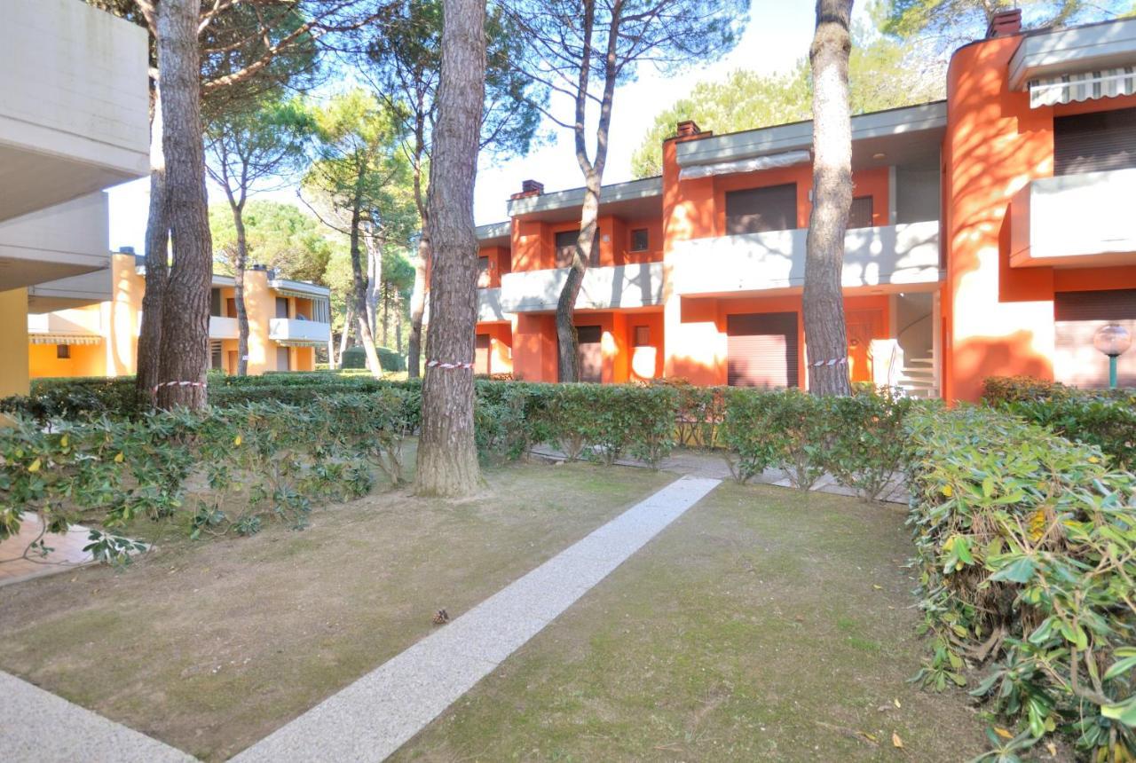 Villaggio White Star Bibione Exterior photo